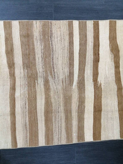 Neutral Vintage Runner rug , Neutral Flat woven Kilim Runner 11.6 x 2.7 Oriental Runner Rug, Oriental Carpet, Vintage Kilim Rug Wool Carpet