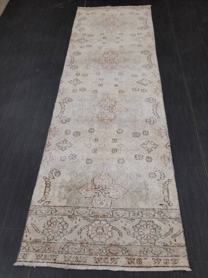 Neutral Vintage Runner Rug 2.7 x 8.5 Muted Turkish Runner Rug Distressed Runner Rug Hallway Runner Rug Kitchen Runner Rug Hallway Runner