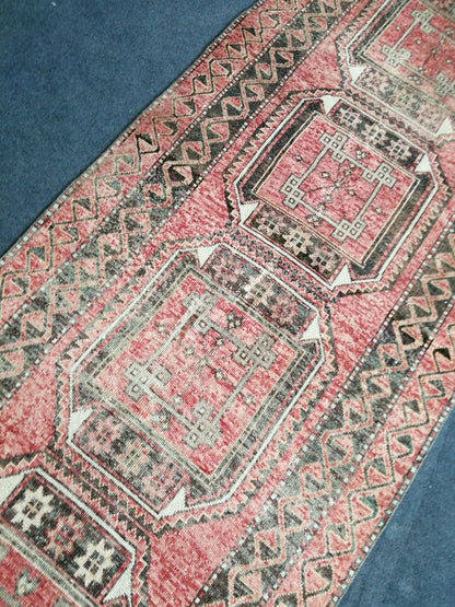 10 x 3 ft Long Runner Rug, Oushak Runner Rug, turkish Runner Rug, Rustic Oushak Rug, Wool Oushak Rug, Vintage Runner, TURKISH RUNNER Rug