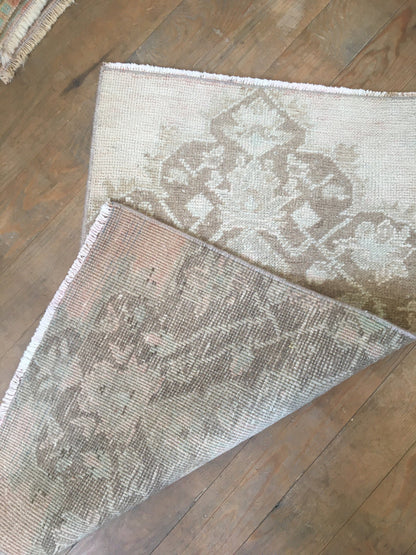 1.6x2.8 feet oushak turkish bedroom small rug, vintage kitchen rug, bohemian anatolian rug, handmade brown natural mini rug, living room rug