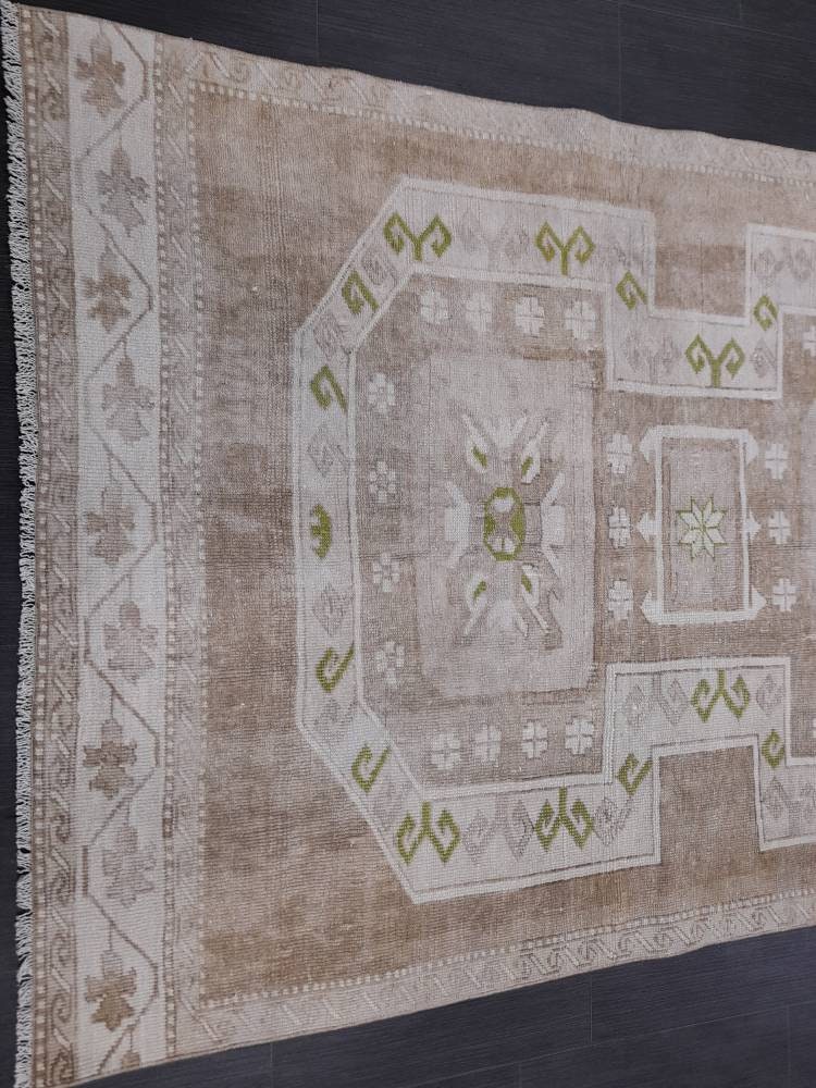 NEUTRAL Medium Pile Wool Turkish Rug 4.5 x 9 Rug, Muted Rug Muted Wool Oushak Rug Neutral Oriental Rug, Vintage Rug Muted Hand Made Rug