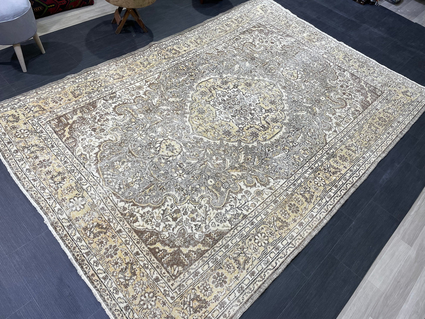 Persian Rug, Vintage 6.7 x 9.9 Rug, Handmade Rug, Hand Knotted Oushak Rug, Turkish Rug Kitchen Rug Wool Rug, Dark Rug, Brown Black Rug