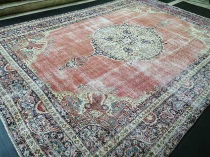 Oriental Vintage RUG 8x11 Distressed Rug Turkish Vintage Persian Rug Vintage Rug  Wool Oushak Rugs Antique Turkish Rug Muted Living room