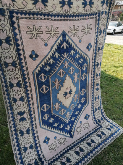 4.9 x 6.10 Turkish rug, vintage turkish soft color rug, oushak rug