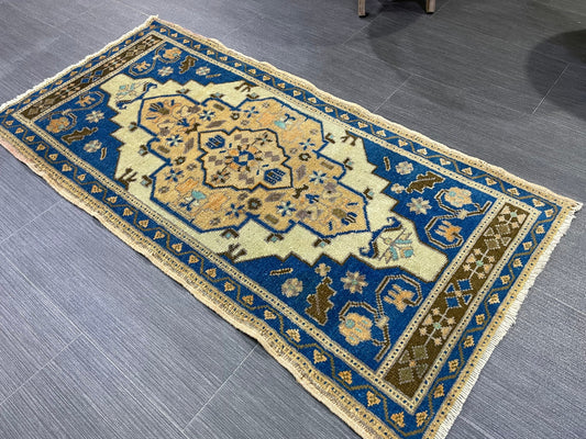 Hand Knotted Runner Rug, Vintage 1.8 x 3.7 Runner Rug,Handmade Short Runner Rug,Bathroom Runner Rug, Antique Runner Rug, Vanity Runner Rug,