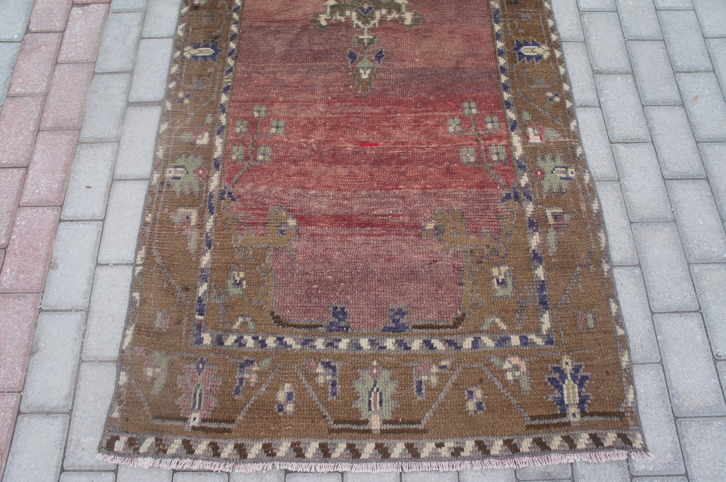 Vintage Rug, turkish Rug, Oushak Rug, Hand woven Rug, Rugs, Nomad Rug, Kitchen Rug, Bohemian rug, rustic rug, eclectic rug, muted rug