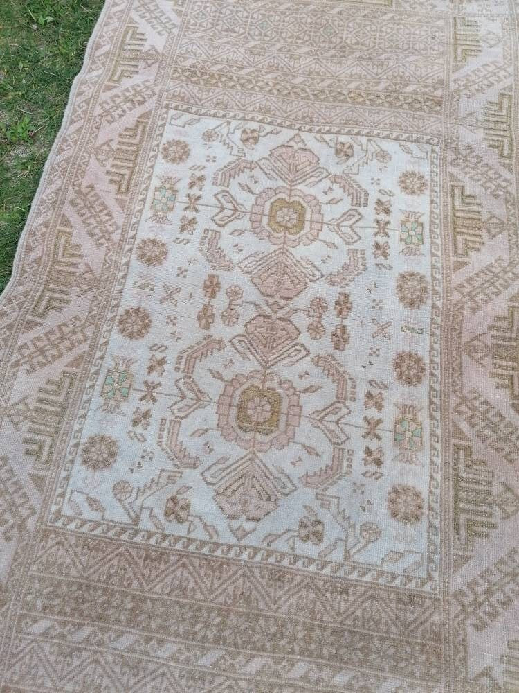 3x5 feet wool rug, faded vintage rug, oushak lounge rug, living room rug, bohemian rug, turkish rug, bathroom rug, kitchen rug, persian rug