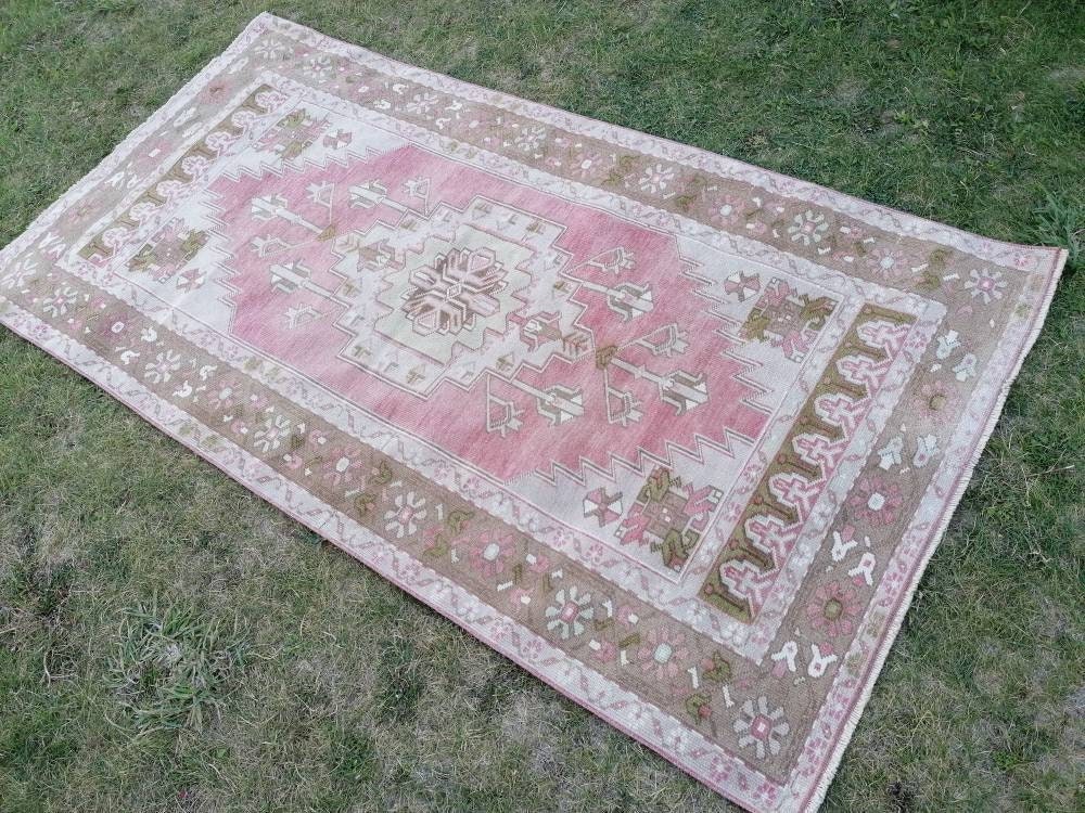 Vintage wool rug, turkısh hand made rug, oushak rug, living room rug 4x7'7