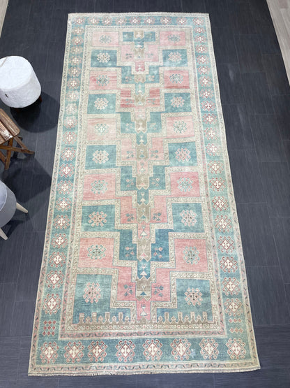 TURKISH Oushak Rug, Vintage Oushak 5 x 11 Rug Wool Hand Knotted Rug Handmade Rugs, Authentic Oushak Rug Fun Rug one of a kind rug