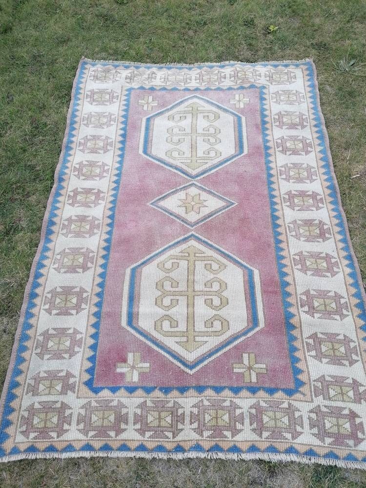 Turkish wool rug, vintage hand made rug, oushak pink rug 4'4x6'3 living room rug, area rug