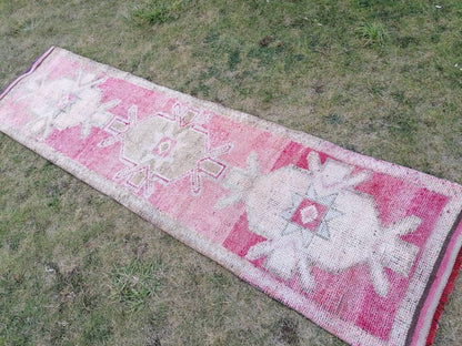 Hallway runner 2'8x10 vintage runner rug, hand made wool rug, kitchen rug, oushak rug