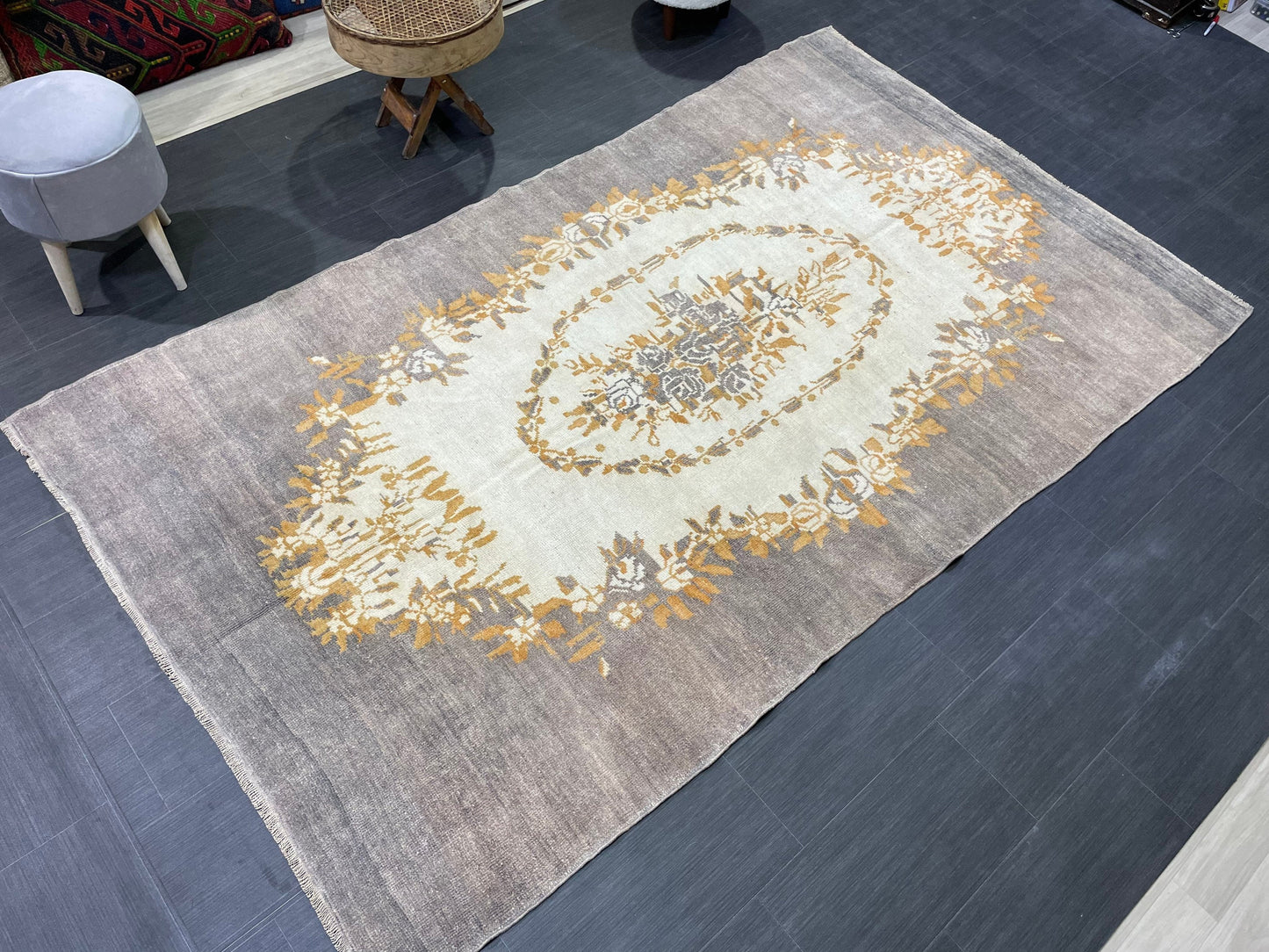 Vintage Rug, Persian 5.2 x 8.8 Rug, All Wool Hand Knotted Rug, HANDMADE Rug, Vintage Turkish Rug, Oushak Rug, Grey Wool Rug