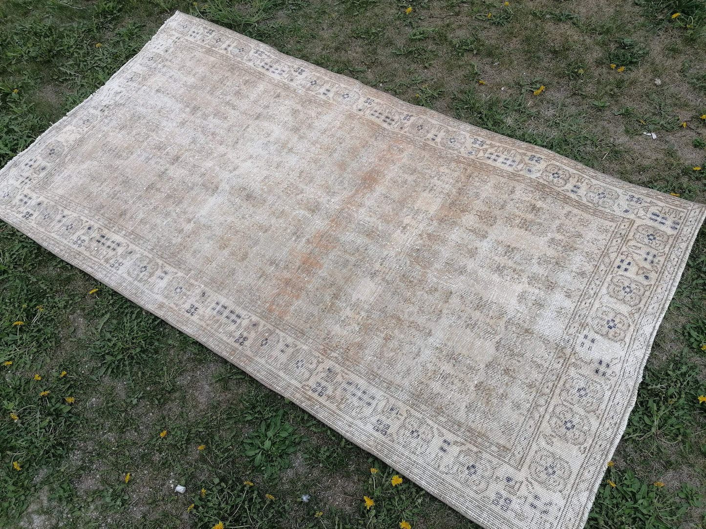 Dissret vintage rug, earth tone oushak rug 3'8x7 living room rug