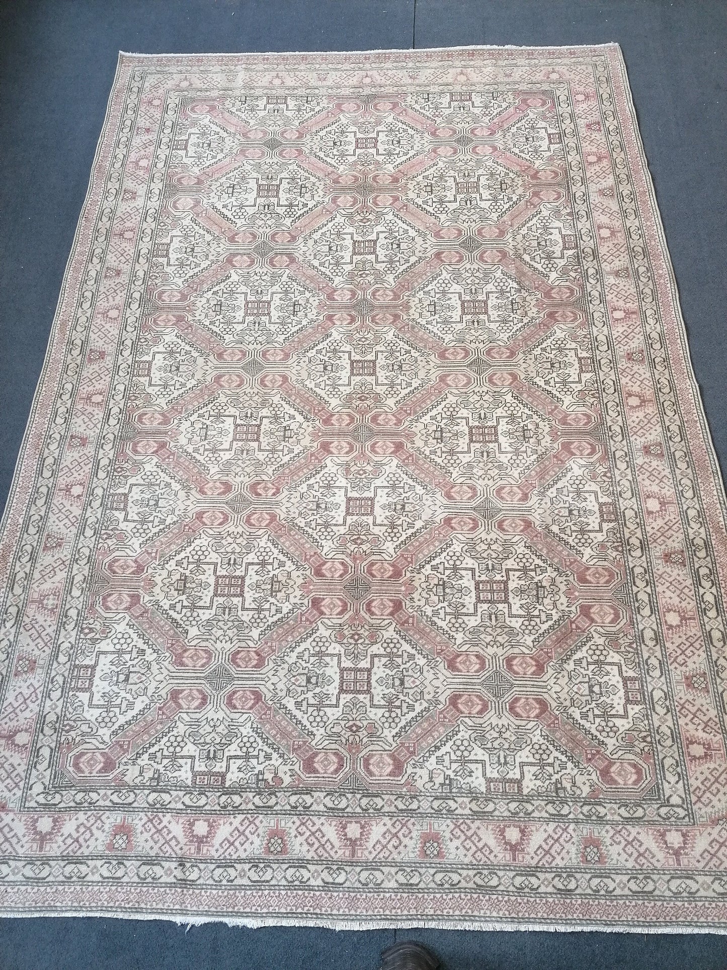 Larger vintage rug 6’4x9’5 oushak rug, vintage anatolian rug,kitchen rug unique hand made rug