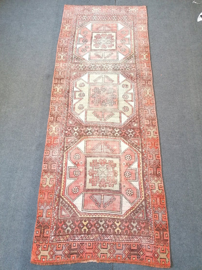 9x3'3 old vintage runner rug, anatolian runner rug, turkish vintage runner rug,hallway runner rug,kitchen runner rug