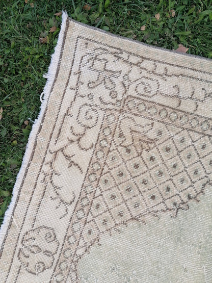 6'8x3'10 muted vintage rug, turkısh rug, oushak turkısh rug, kıtchen rug,wool area rug,kıtchen oushak rug