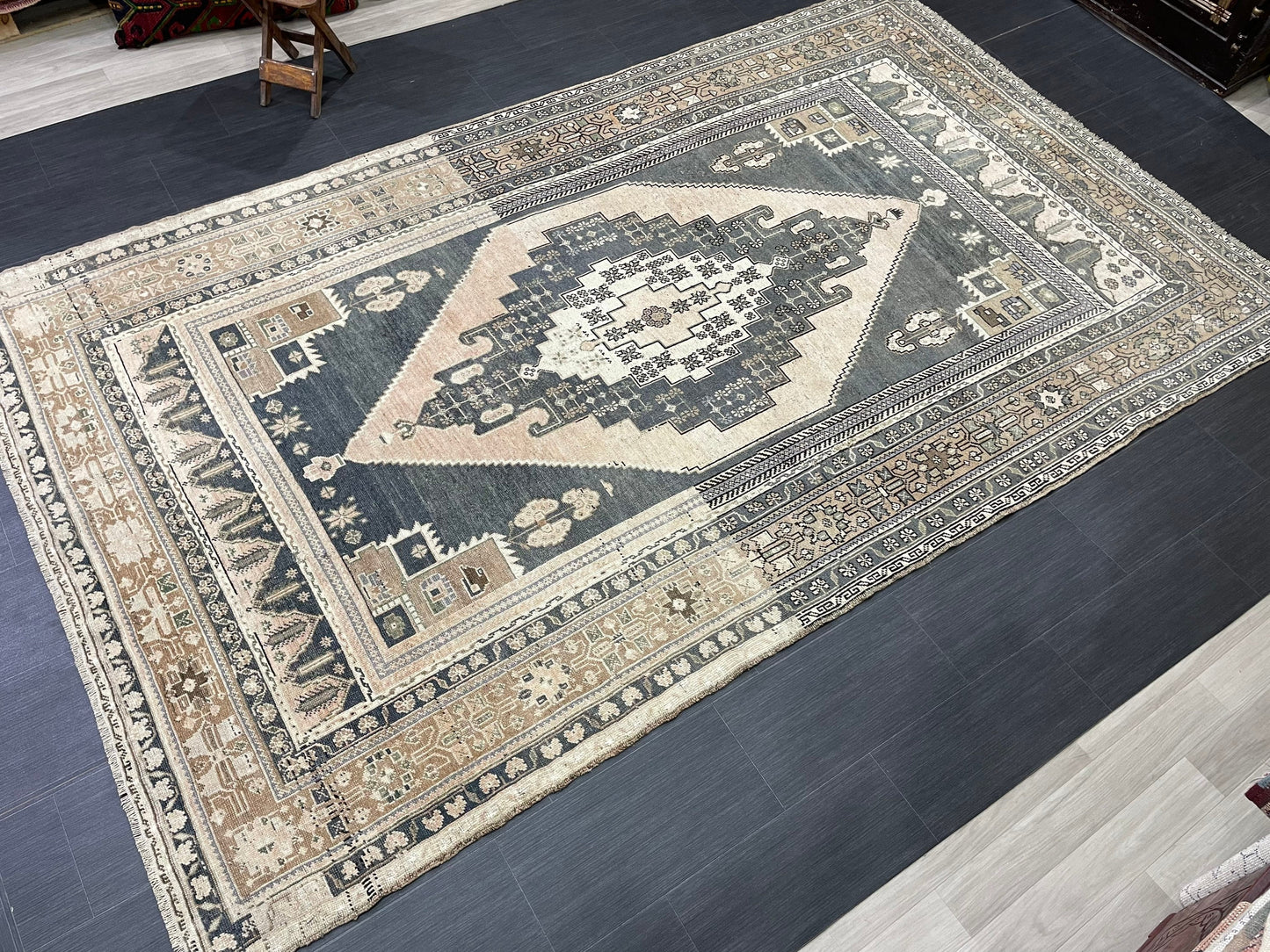 Vintage Rug 6.2 x 10.5 Authentic Turkish Oushak Rug Hand Knotted Rug Rustic Rug Handmade Wool Turkish Rug Persian Rug Oriental Green Rug