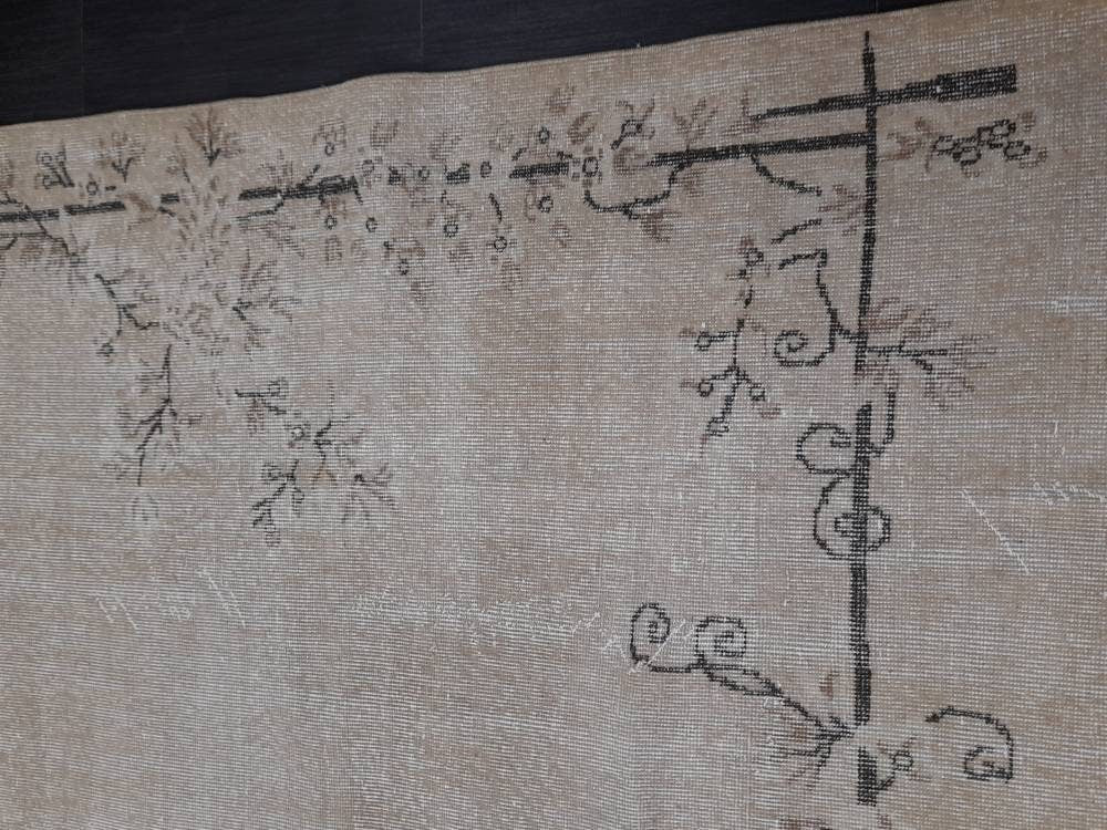 Neutral Oriental Rug TURKISH Rug 6.5 x 9.7 Distressed Vintage Antique Rug Vintage Wool Distressed Rug Neutral Hand Made Rug