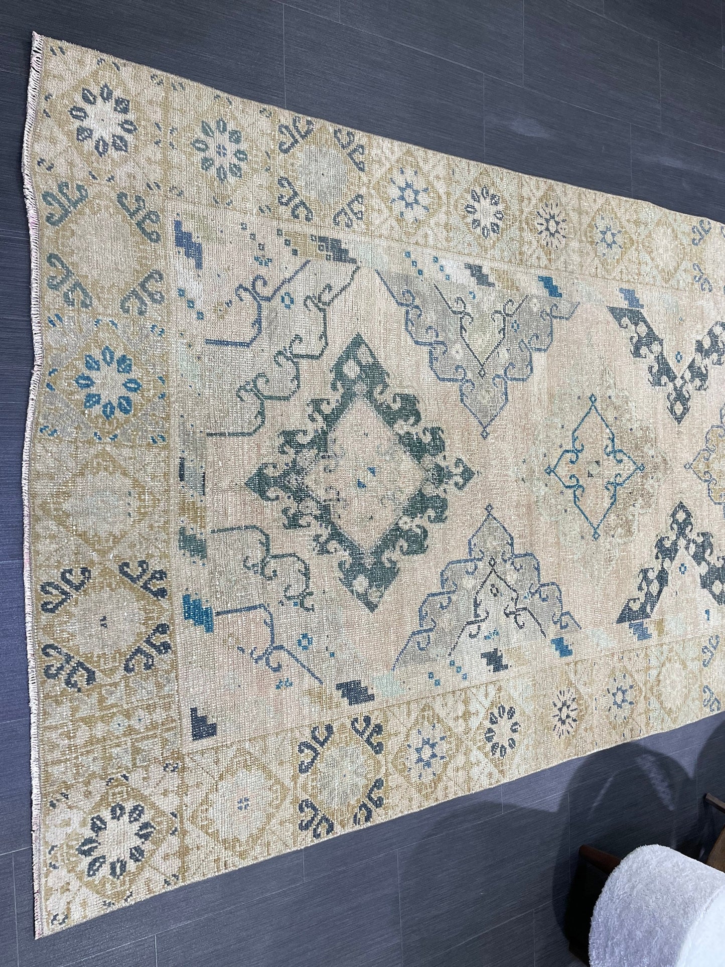 Vintage RUG, Antique Rug, 4.6 x 12.9 Distressed Muted Rug, Muted Wool Neutral Rug, Handmade Rug, Vintage Turkish Rug, Hand Knotted Rug,