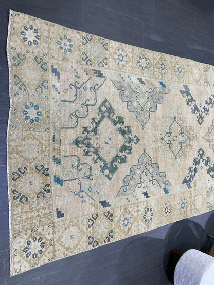 Vintage RUG, Antique Rug, 4.6 x 12.9 Distressed Muted Rug, Muted Wool Neutral Rug, Handmade Rug, Vintage Turkish Rug, Hand Knotted Rug,