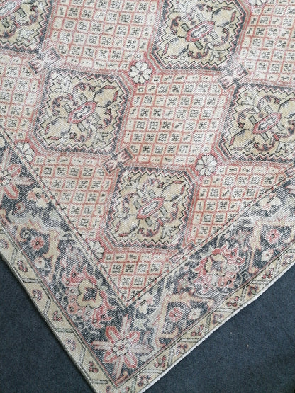 6.2 x 9.2 Large vintage rug turkish handmade rug traditional rug,  vintage oushak rug, wool rug