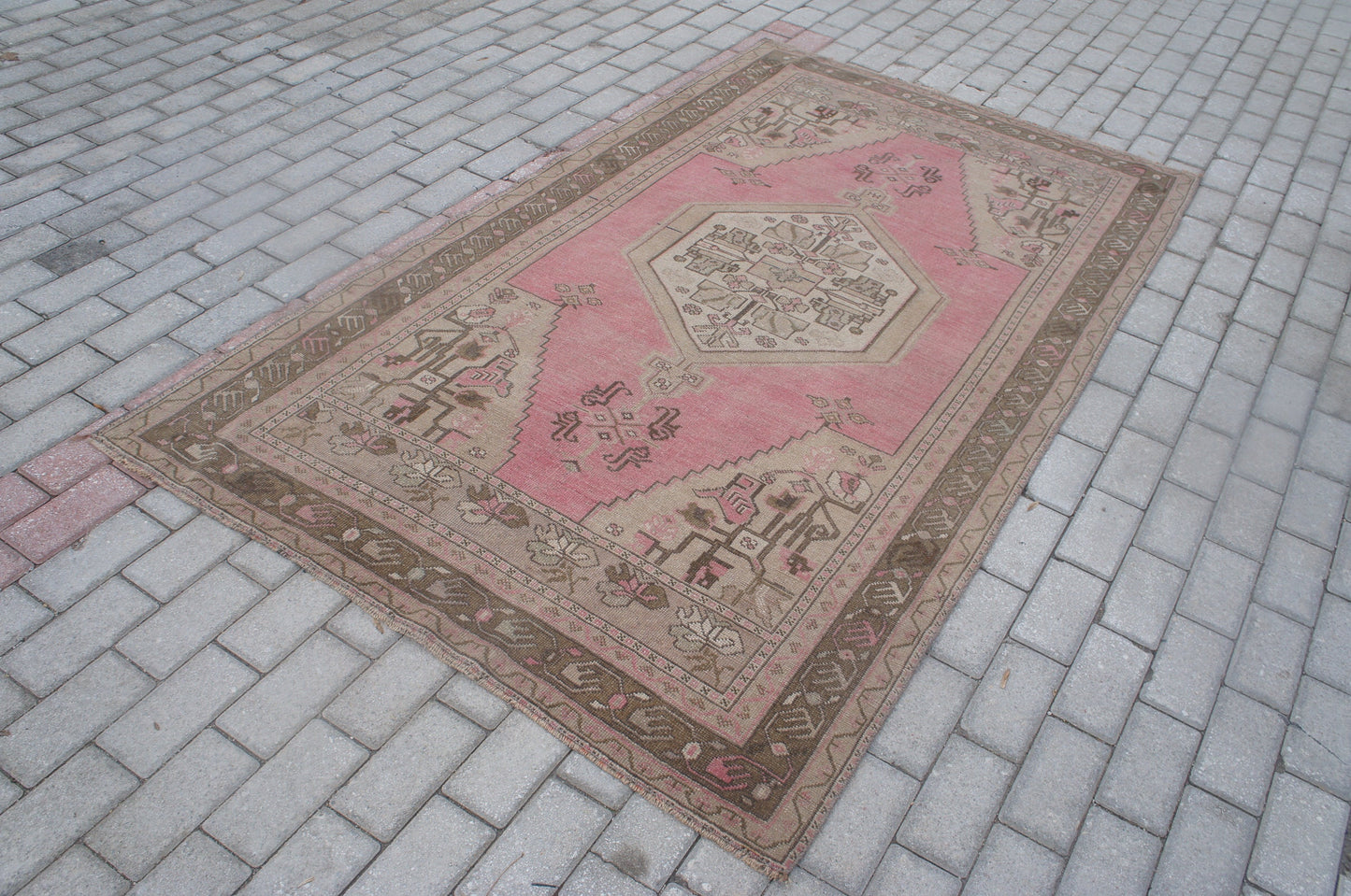 Pink Oushak Rug 4.3 x 7.3 Oushak Rugs Bohemian Turkish Area Rug Earth color Rugs Light Pink Rug All Soft  Wool Rug Oriental Rug