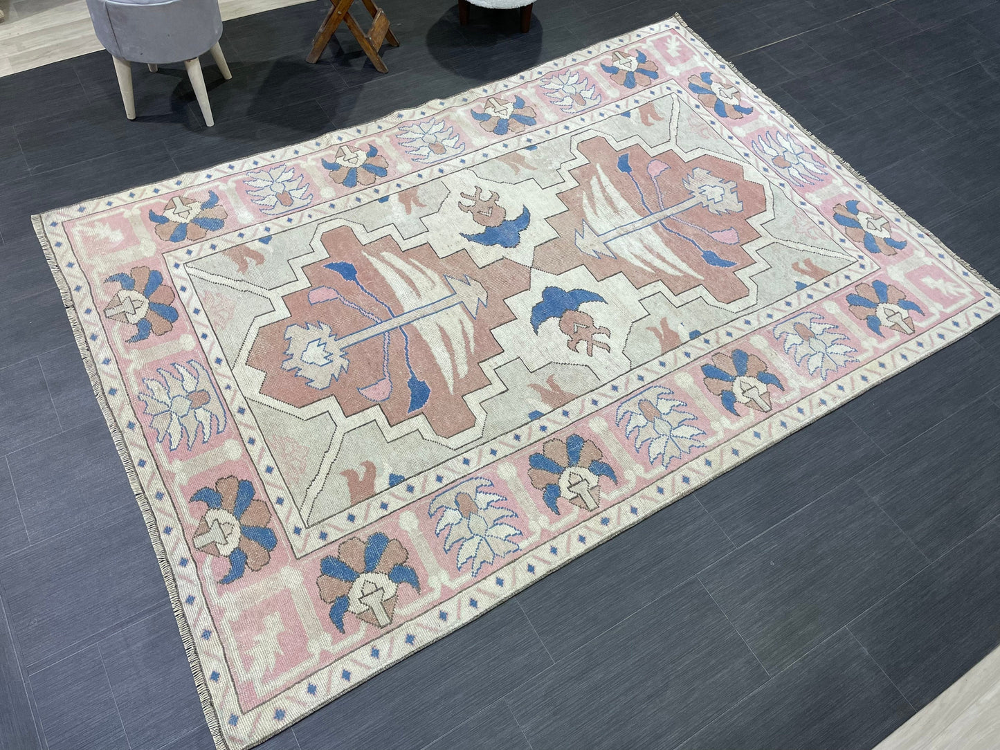 Vintage Rug 5.2 x 7.6 HANDMADE Rug Vintage Turkish Rugs Oushak Rug Pink Rug, Turkish Oushak Rug, Vintage Hand Knotted Rug, Wool Rug