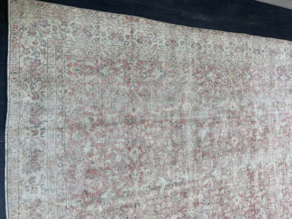 Large Distressed OUSHAK RUG, TURKISH 6.8 x 9.10 Rug Vintage Rug Vintage Persian Rug Wool Oriental Rug, Handmade Rug, Vintage Turkish Rug