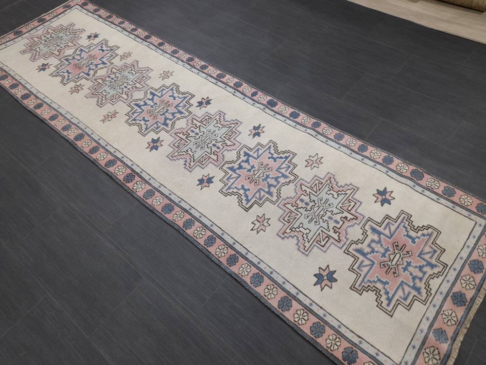 Hand Knotted Runner Rug 2.6 x 9 Vintage Turkish Runner XL Vintage Oriental Runner Rug Oushak Runner Rug Plush Soft Wool Runner Hand Made Rug