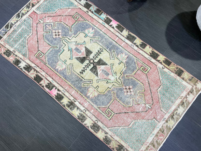 Turkish Rug, Hand Knotted Rug, 2.7 x 5 Living Room Rug, Bathroom Rug, Vanity Rug, Vintage Oushak Rug, Wool Vintage Rugs, Distressed Rug