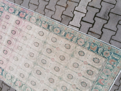 4'7x7 vintage rustic rug, large oushak rug, area rug,