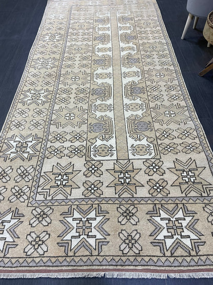 Vintage RUG, TURKISH 4 x 9.4 Rug, Wool Hand Knotted Rug, Persian Rug Wool Handmade Rug, Oushak Rugs Muted traditional rug
