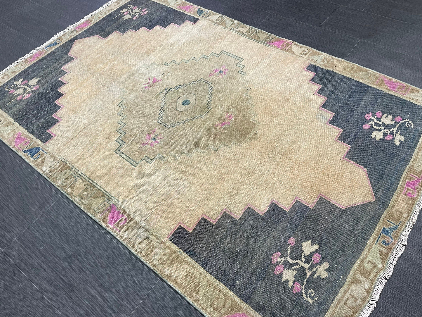 Muted Vintage RUG TURKISH 4 x 6.2 Oushak Rug Vintage Oushak Rug Vintage Rug Muted Navy Rug HandMade Rug Vintage Neutral Rug