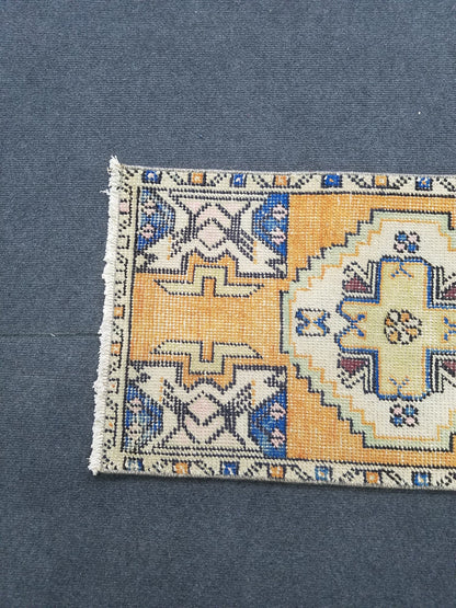 35x18 inches turkish small area rug, vintage mini kitchen rug, oushak bath mat rug, handmade bohemian small rug, small laundry rug, mini rug