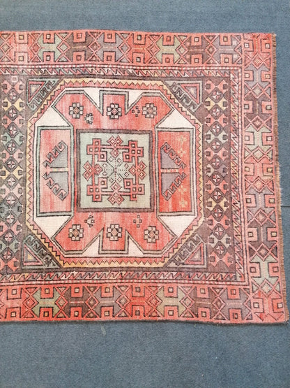 9x3'3 old vintage runner rug, anatolian runner rug, turkish vintage runner rug,hallway runner rug,kitchen runner rug