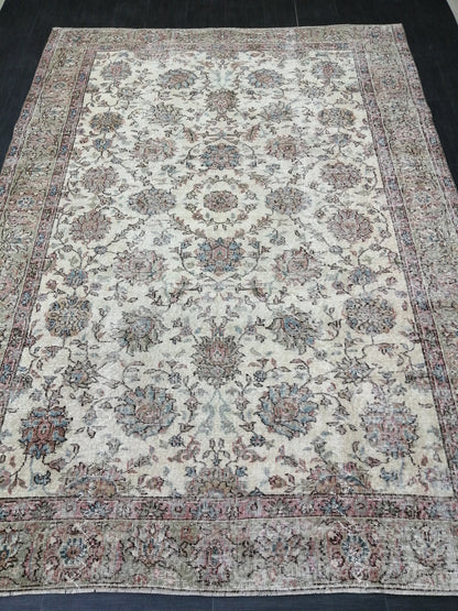 Floral Vintage Rug OUSHAK 7 x 9.8 TURKISH Rug Oriental Vintage Wool Rug Hand Made Rugs Vintage Turkish Rug