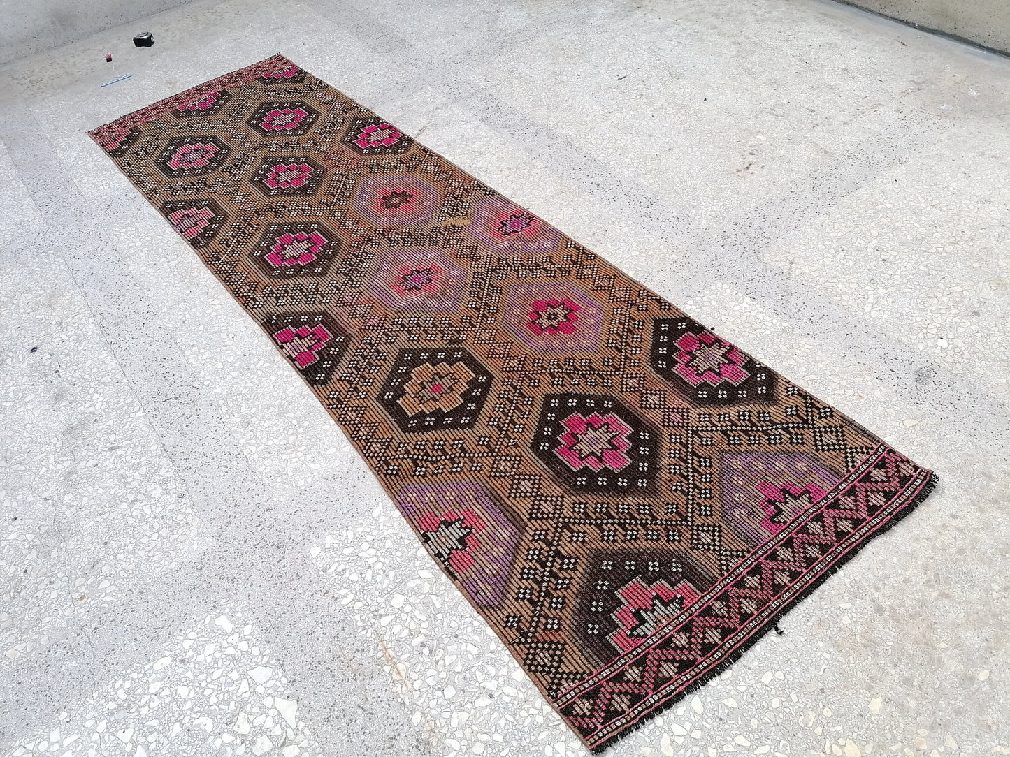 3x10 feet handmade vintage runner, turkish entryway runner rug, oushak kitchen floor long runner, living room area runner, wool faded rugs