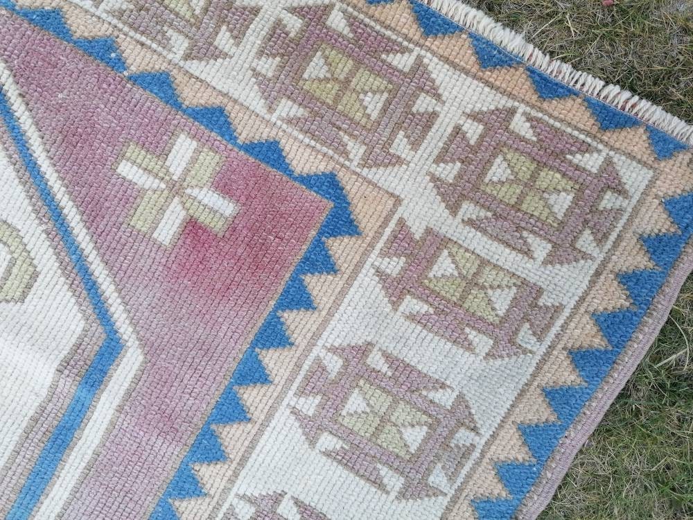 Turkish wool rug, vintage hand made rug, oushak pink rug 4'4x6'3 living room rug, area rug