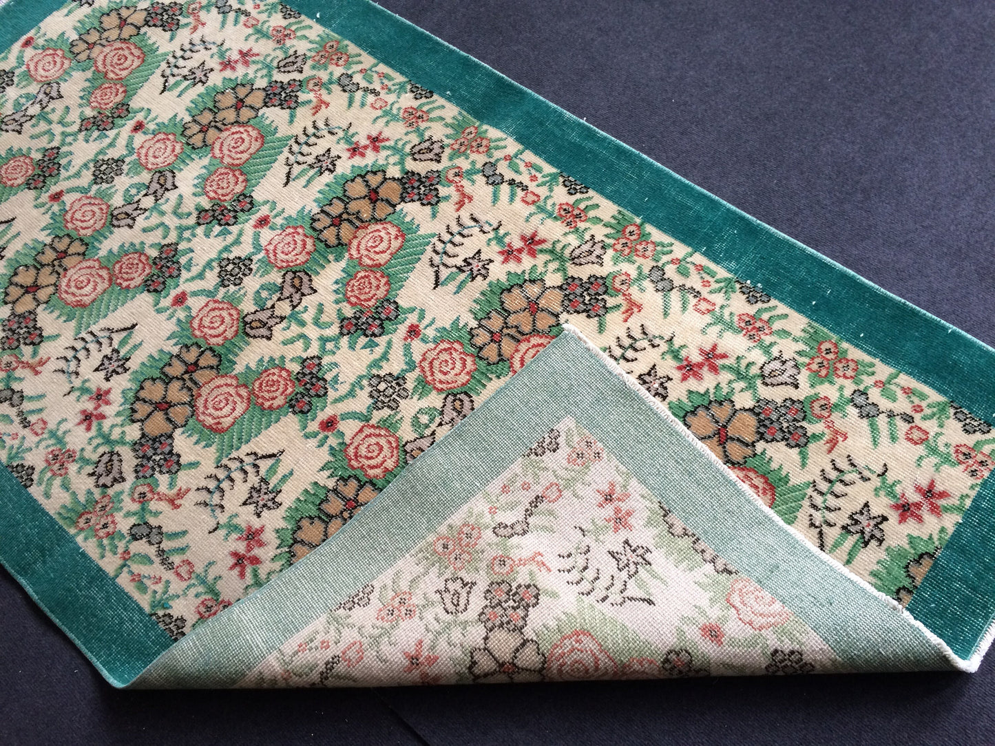 Vintage Rug, Turkish Rug Bohemian Rug, Living Room Rug, Oushak Rug,Hand woven Rug,Weaving Rug, 7 x 4 feet, Green Floral Rug