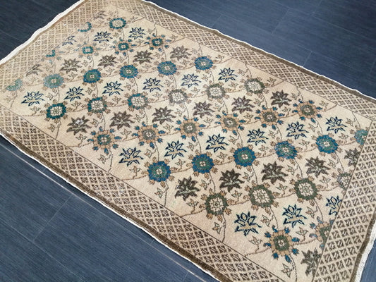 5.9 x 3.3 Floral OUSHAK RUG TURKISH Oushak Rug Vintage Oushak Runner Rug Vintage Runner Rug Wool Oushak Rug Hand Made Rugs Vintage  Rug