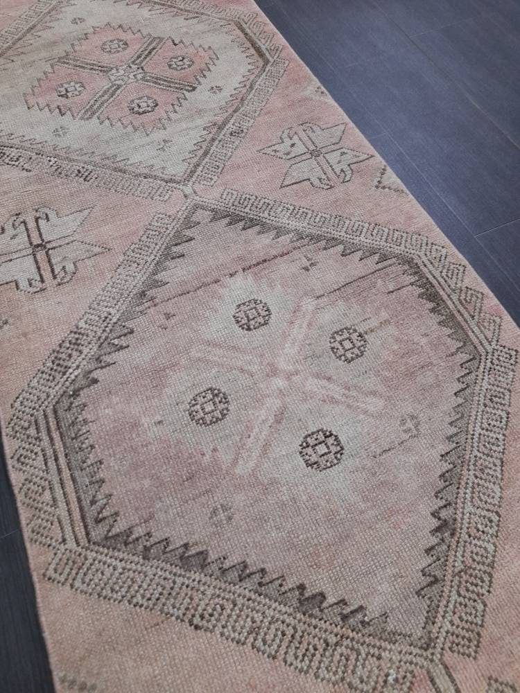 Oriental Runner Rug Muted Turkish Runner Rug 2.5 x 10.2 Vintage Runner Rug Hallway Runner Kitchen Runner Rug Wool Runner Rug Oushak Runner