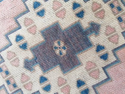 Vintage small rug,turkish rug,oushak rug, entryway rug,kitchen rug,vintage oushak rug, vintage wool rug,unique hand made 2'4x3'4 feet