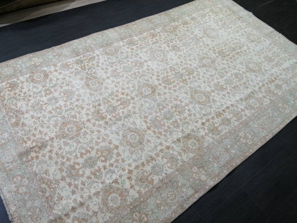 Vintage Turkish Rug 5.9 x 10. 3 Muted Vintage Persian Rug Muted Vintage Rug Wool Muted Oushak Rug Hand Made Rugs Vintage 6x10 Turkish Rug