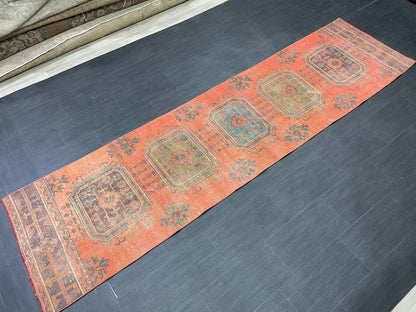 Vintage Runner Rug 2.8 x 11 Turkish Runner Rug Varigated Red Vintage Runner Rug Hallway Runner Rug Kitchen Runner Rug Wool Runner