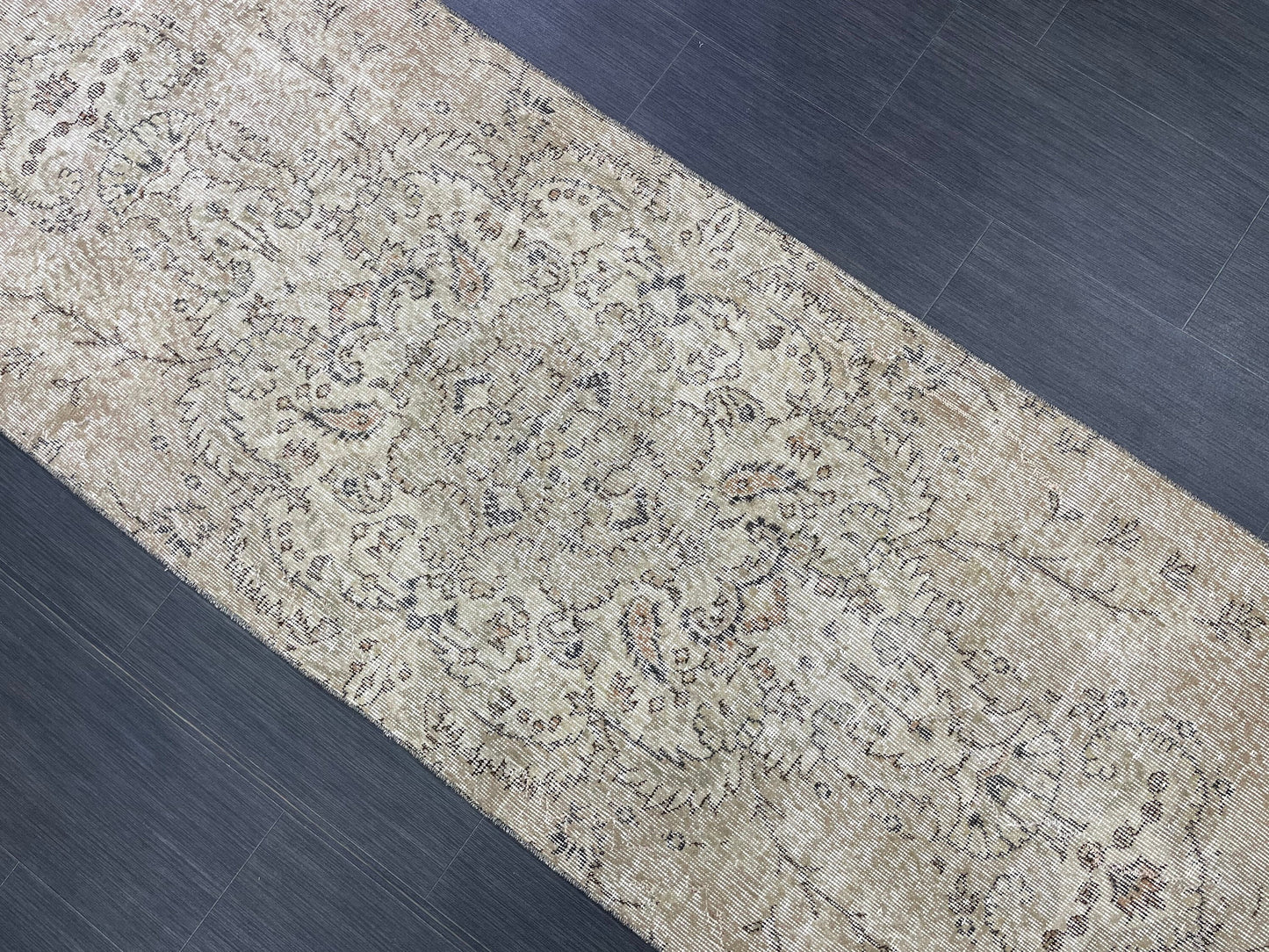 Oushak Runner Rug 2.7 x 10.2 Muted Turkish Runner Rug Vintage Neutral Runner Rug Hallway Natural Runner Rug Kitchen Runner Rug Wool Runner