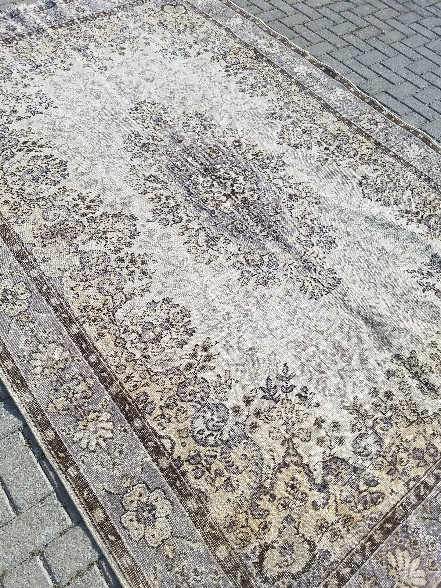 Latge vintage rug 10'4x6'10 knotted turkish rug,area rug