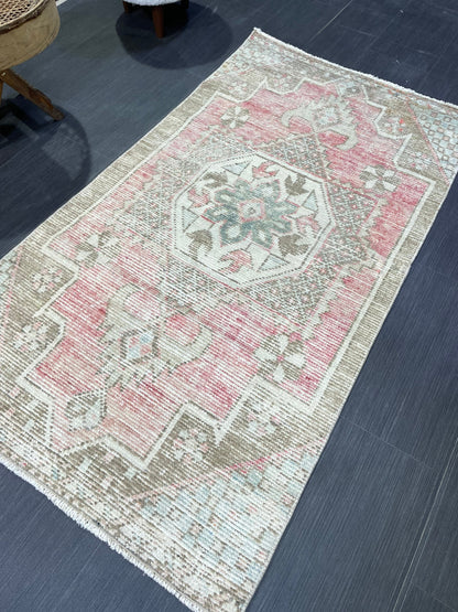 Handmade 3x5.6 Rug, Eclectic Rug, ShabbyChic Rug,Rustic Rug,Bohemian Rug, OUSHAK Rug, Turkish Rug, Farmhouse Rug,Vintage Rug, Minimalist Rug