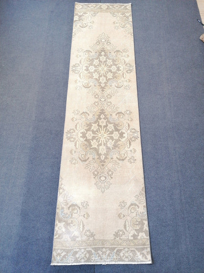 10'5x2'8 oushak runner rug , turkish runner rug, vintage turkish runner rug, oushak vintage runner rug, vintage rug, kitchen runner rug