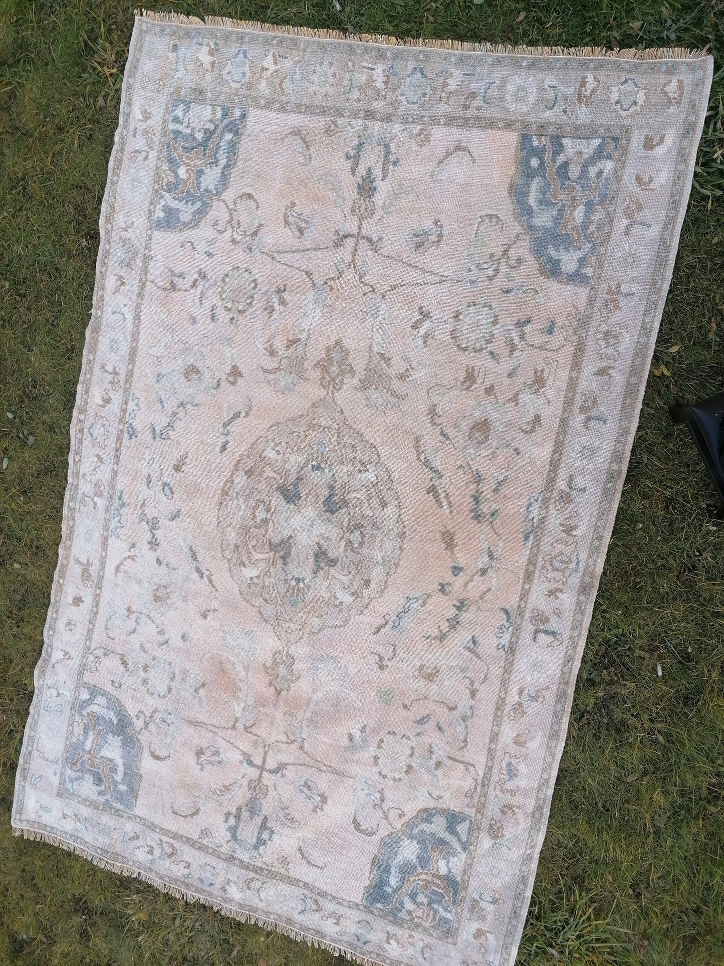 Muted turkish rug 8'2x5'4 pastel turkish rug, vintage turkish rug, oushak vintage rug, vintage anatolian hand made rug