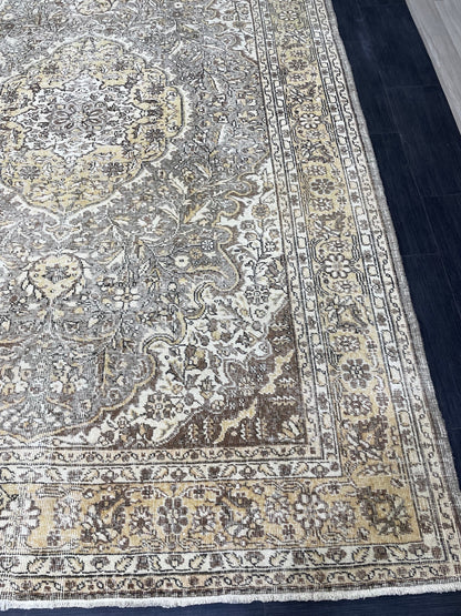 Persian Rug, Vintage 6.7 x 9.9 Rug, Handmade Rug, Hand Knotted Oushak Rug, Turkish Rug Kitchen Rug Wool Rug, Dark Rug, Brown Black Rug